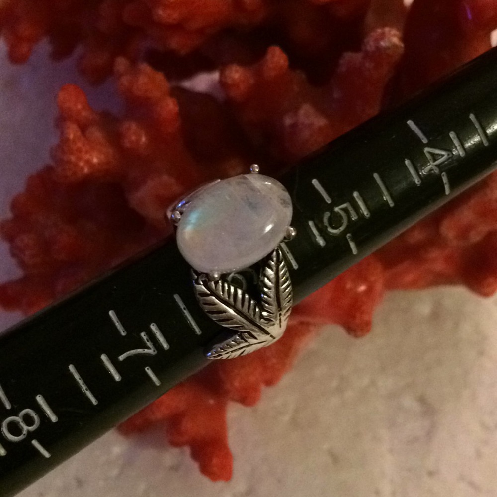 925 Moonstone Ring - image 5